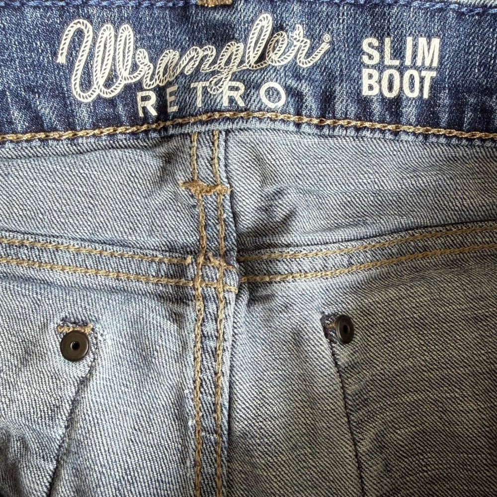 Wrangler Retro Slim Boot Men 33x34 Medium Wash Stretch Denim Jeans WLT77LY - Picture 5 of 12